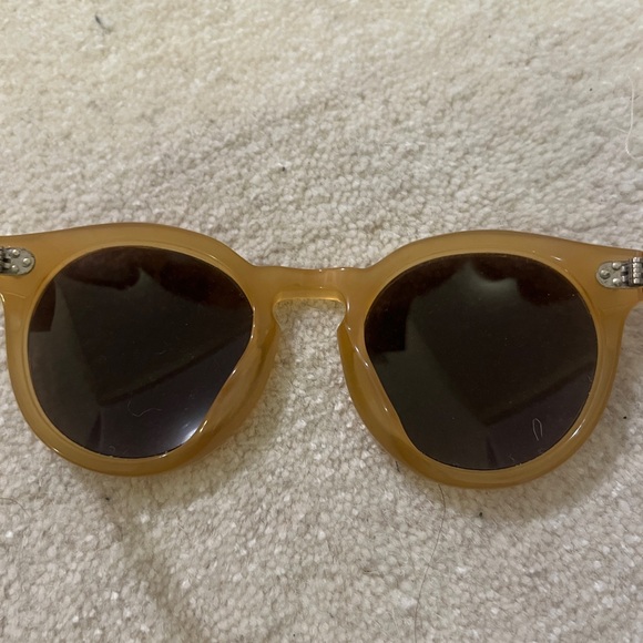 Illesteva Leonard II sunglasses - Picture 6 of 10